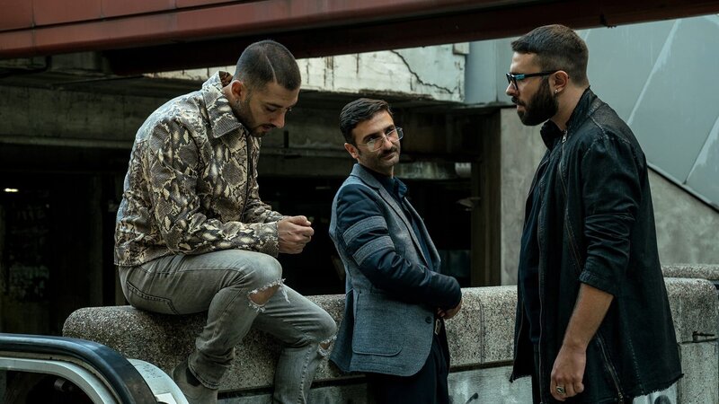 Ferdinando Capaccio (Carlo Caracciolo, l.) und A’ Golia (Francesco Capriello, r.) – Bild: AXN Black