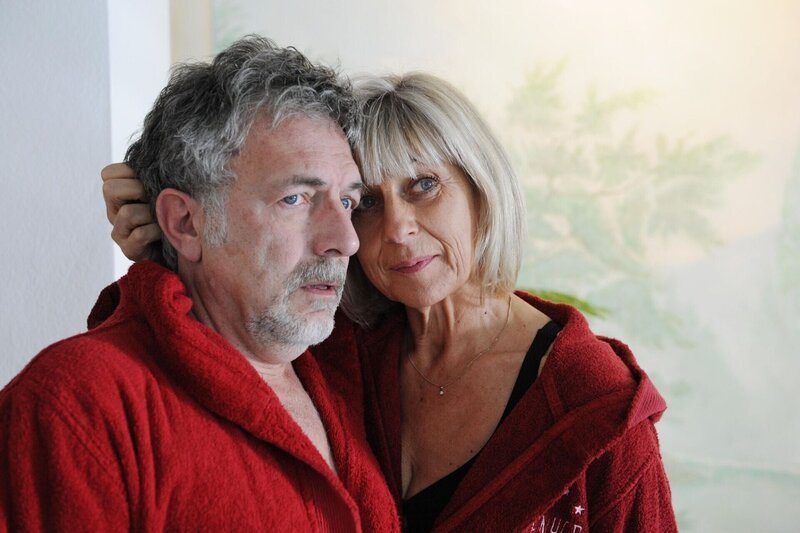 Julius und Charlotte. – Bild: ARD /​ Ann Paur