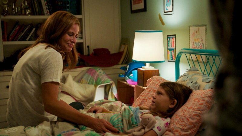 L-R: Andrea (Andrea Savage), Amelia (Olive Petrucci) – Bild: Staff /​ © 2018 truTV. A WarnerMedia Company. All Rights Reserved.