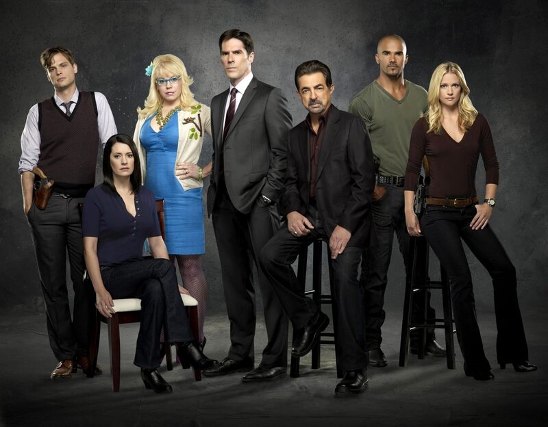 Matthew Gray Gubler, Paget Brewster (Prentiss), Kirsten Vangsness, Thomas Gibson, Joe Mantegna, Shemar Moore, AJ Cook – Bild: ABC Studios /​ Cliff Lipson