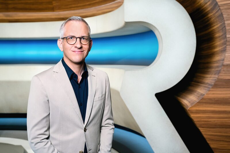 Gion-Duri Vincenz – Moderator Rundschau – Bild: SRF/​Oscar Alessio