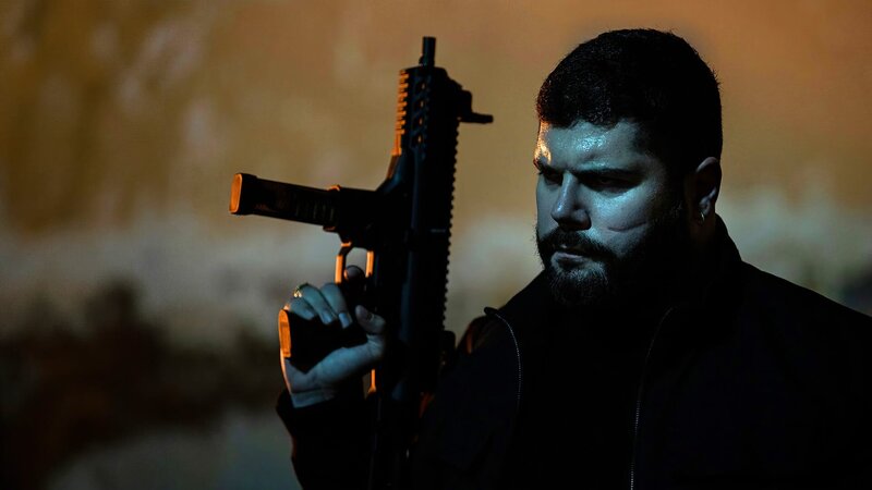 Genny Savastano. – Bild: AXN Black