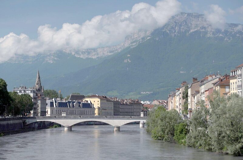 „Der alte Mann und das Kind“: In seinem ersten Langfilm zeigt Claude Berri die deutsche Besatzung Frankreichs aus der Perspektive eines Kindes. – Bild: Elephant Doc