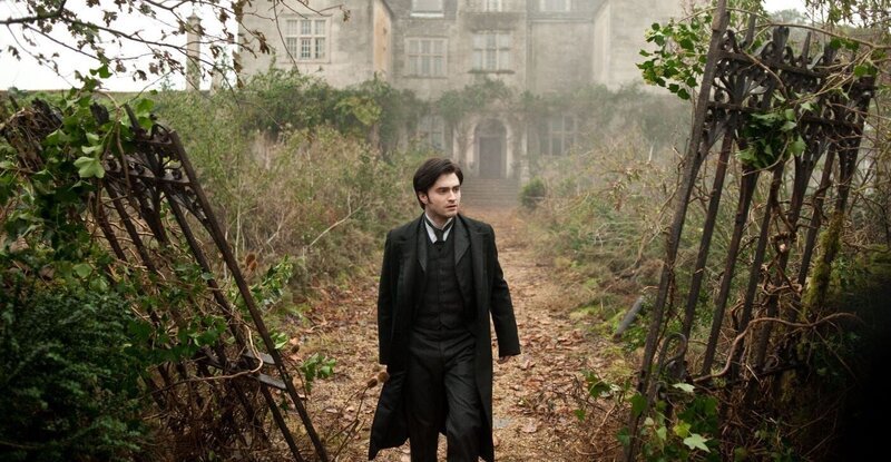 Arthur Kipps (Daniel Radcliffe) – Bild: port.hu Arthur Kipps (Daniel Radcliffe) – Bild: port.hu