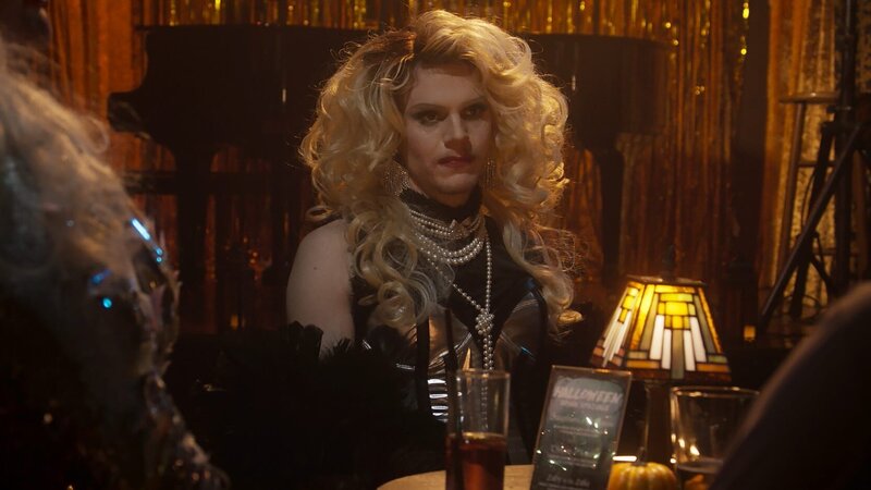 Austin Sommers (Evan Peters) – Bild: 2021 FX Networks, LLC. All rights reserved. Lizenzbild frei