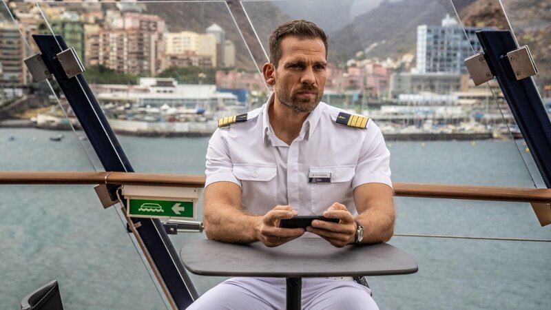 Dr. Eric Leonhard (Moritz Otto) – Bild: RTL /​ UFA FICTION /​ Wolfgang Ennenbach
