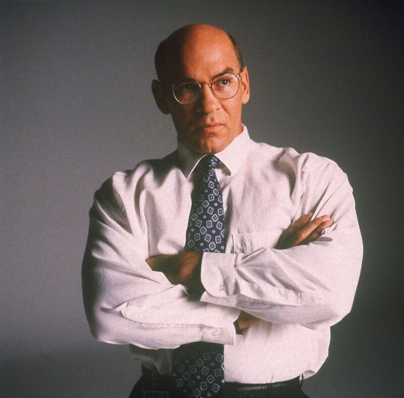 Walter Skinner (Mitch Pileggi) – Bild: 1996⁠–⁠1997 Twentieth Century Fox Film Corporation. All rights reserved. Lizenzbild frei
