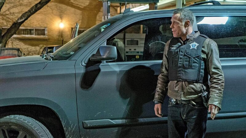 Hank Voight. Die Verwendung des sendungsbezogenen Materials ist nur mit dem Hinweis und Verlinkung auf RTL+ gestattet. – Bild: RTL /​ Matt Dinerstein /​ NBC Universal