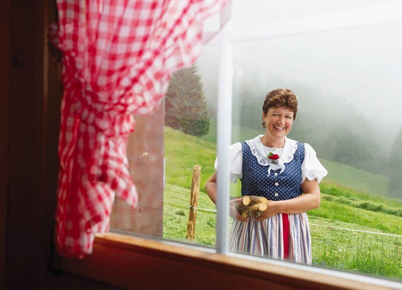 Landfrau Yvonne Bischof: – Bild: SRF