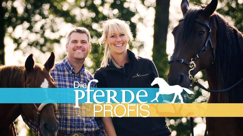 Die Pferdeprofis Katja Schnabel und Bernd Hackl. – Bild: TVNOW