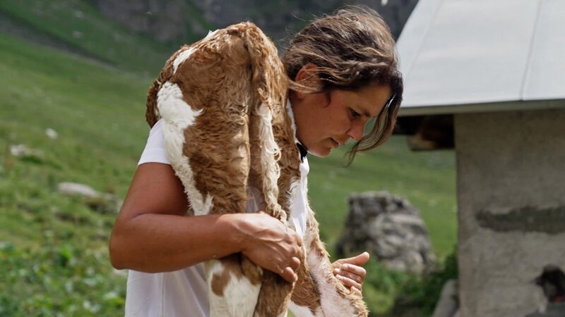 Maya Lareida, Alp Tomül – Bild: SRF