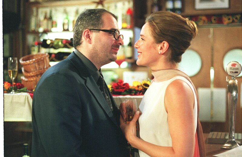 Michael Niavarani (Mario), Gundula Rapsch (Marianne). – Bild: ORF III