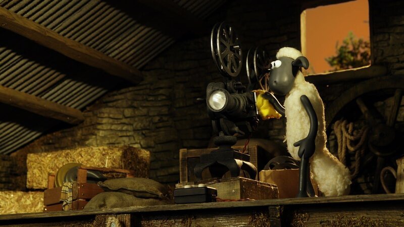 Film ab! Shaun macht einen Ausflug in die Vergangenheit. – Bild: WDR/​Aardman Animation Ltd./​BBC