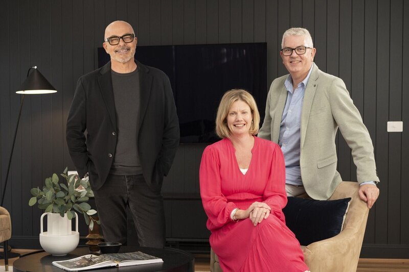 (v.l.n.r.) Neale Whitaker; Leonie; Noel. – Bild: Foxtel Management Pty Limited and Beyond Entertainment Limited