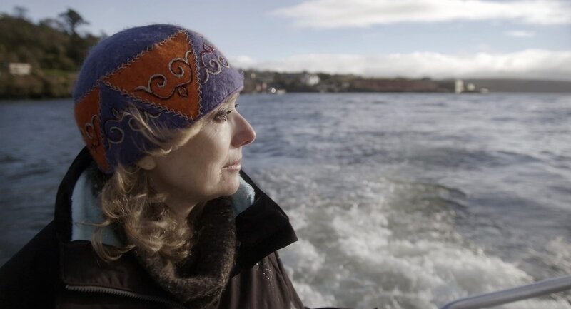 Die britische Historikerin Diana Preston ist Expertin für die Geschichte der Lusitania und veröffentlichte mehrere Bücher über das legendäre Schiff. – Bild: BBC, 360 Production Ltd