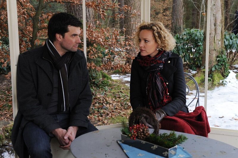 Konstantin (Moritz Tittel, l.); Natascha (Melanie Wiegmann, r.) – Bild: ARD /​ Ann Paur