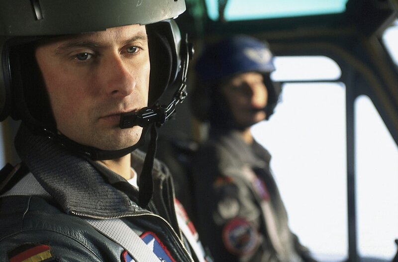 Hauptmann Blank (Nicolas König) ist der Neue und ein herausragender Pilot. – Bild: ZDF