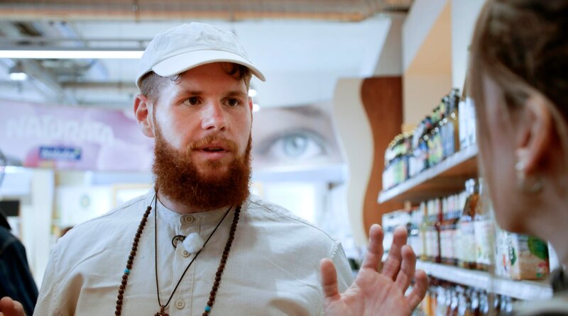 Zwanghaft gesund essen – Bild: HR/​Madmo Cem Adam Springer