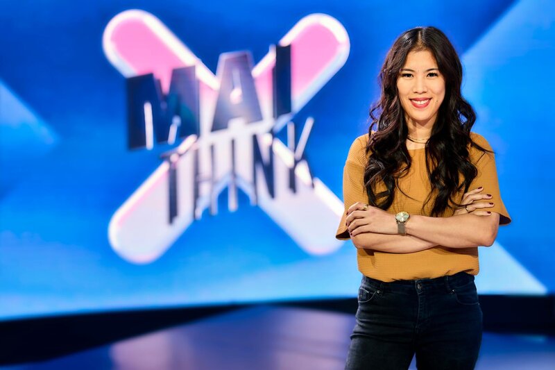 Mai Thi Nguyen-Kim während der Proben zu ihrer neuen Sendung: „MAITHINK X – Die Show“. – Bild: ZDF
