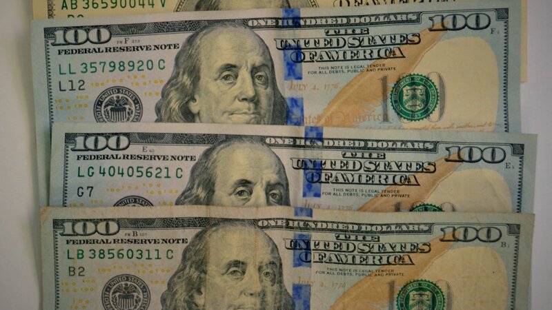 Dollars – Bild: zlw /​ Crime + Investigation /​ A+E Networks