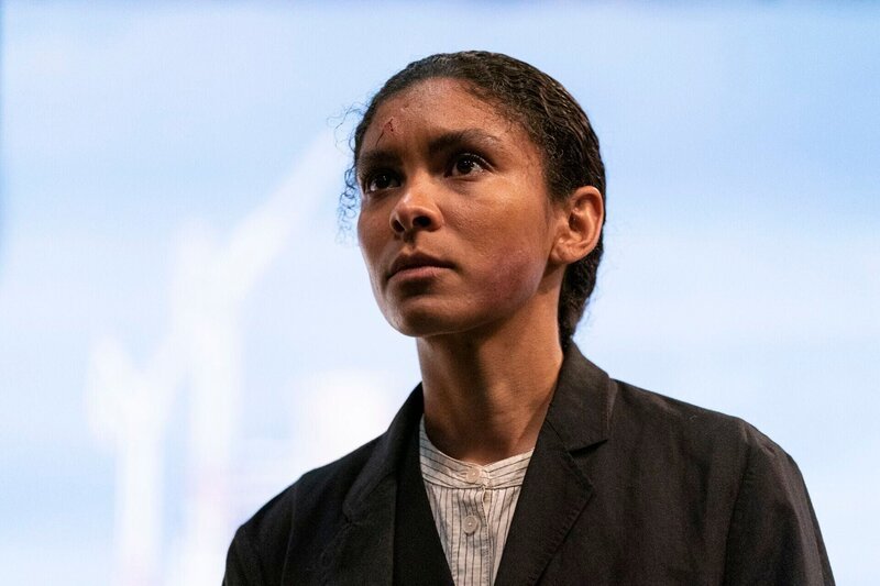 DI Emily Baxter (Thalissa Teixeira) – Bild: RTL /​ Sid Gentle Films