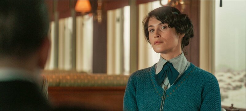Polly (Gemma Arterton) – Bild: ORF/​Disney