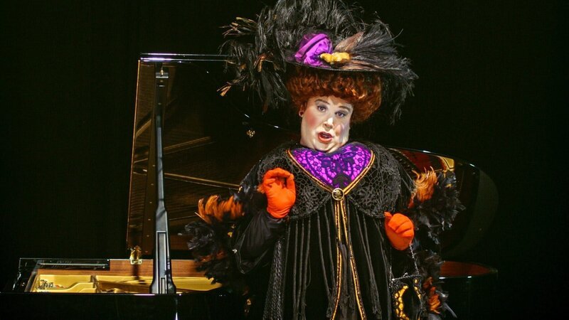 „La diva de l’Empire“ – Timothy Fallon. – Bild: ORF/Accentus Music/Carmen Belaschk „La diva de l’Empire“ – Timothy Fallon. – Bild: ORF/Accentus Music/Carmen Belaschk