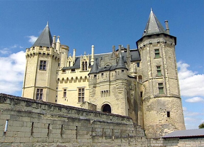 Schloss Saumur – Bild: ORF (FS1/FS2) / ORF2 Schloss Saumur – Bild: ORF (FS1/FS2) / ORF2