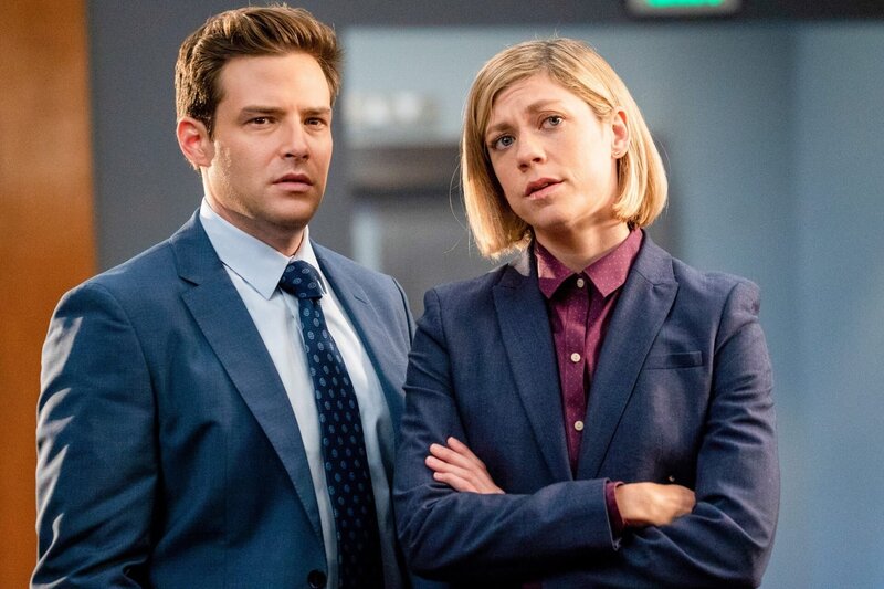 Seth Oliver (Ben Rappaport, l.); Kate Littlejohn (Susannah Flood, r.) – Bild: ORF/​Disney/​ABC/​Richard Cartwright