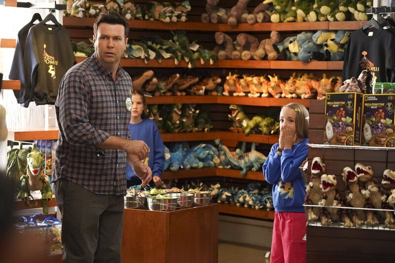 L-R: Will Cooper (Taran Killam) and Sophie Cooper (Marlow Barkley) – Bild: American Broadcasting Companies L-R: Will Cooper (Taran Killam) and Sophie Cooper (Marlow Barkley) – Bild: American Broadcasting Companies