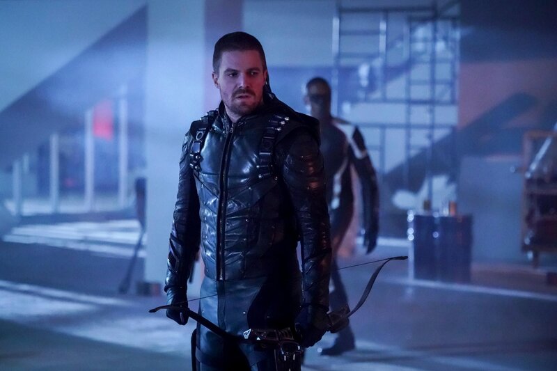 Oliver Queen (Stephen Amell) – Bild: RTL /​ Warner Bros. Entertainment