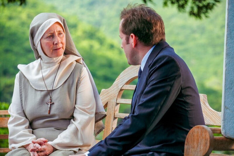 Picture shows: Sister Anne (GEMMA JONES) and DI RIchard Poole (BEN MILLER) – Bild: ORF/​BBC/​Red Planet Pictures/​Denis Guyenon