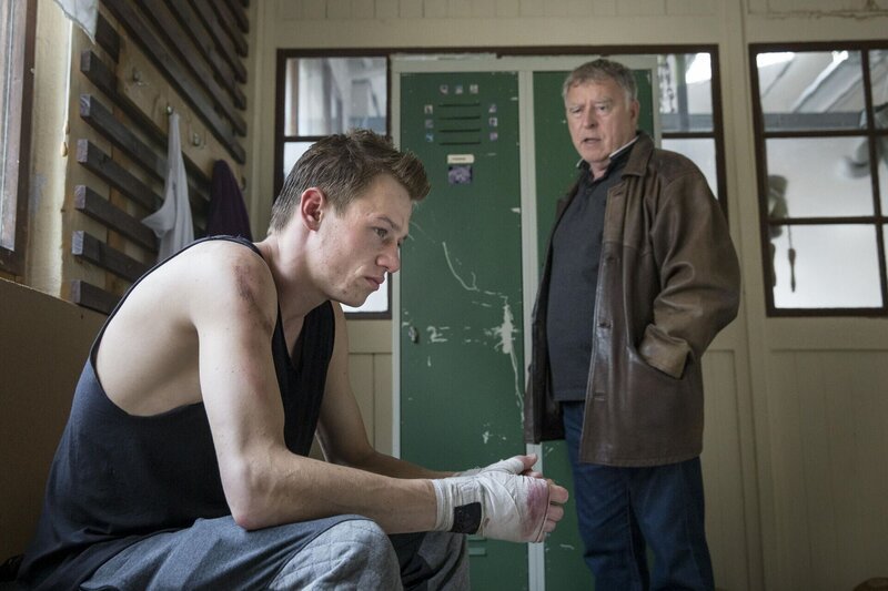 Antonio Jebke (Vincent Krüger, l.); Hajo Trautzschke (Andreas Schmidt-Schaller, r.) – Bild: ZDF