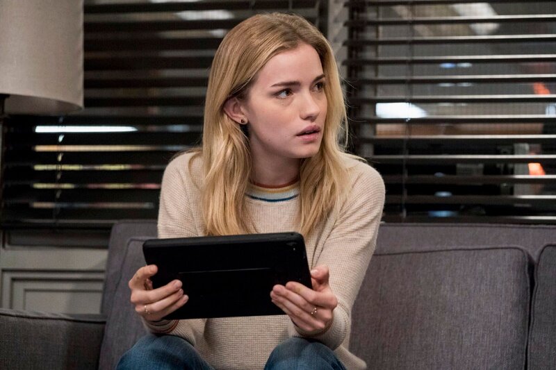 Ava Parcell (Willa Fitzgerald) – Bild: TVNOW /​ Universal Ne