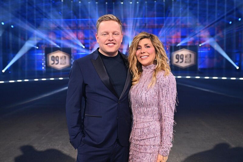 Florian „Schmiso“ Schmidt-Sommerfeld (l.); Panagiota Petridou (r.) – Bild: Joyn /​ Willi Weber