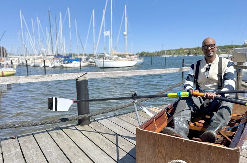 Yared Dibaba trainiert schonmal. In Kappeln steigt er zusammen mit U19 Weltmeister Kjell Richter ins Boot. – Bild: NDR