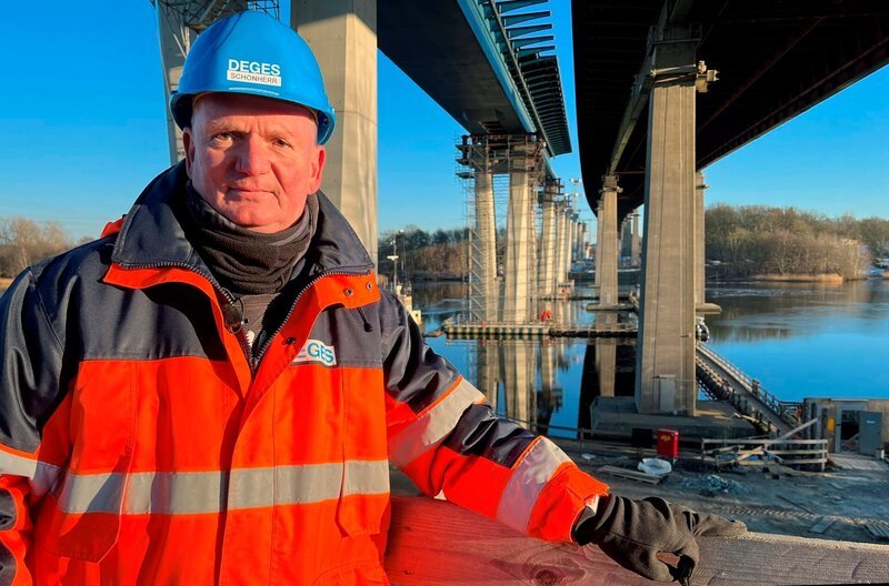 Mario Schönherr - Projektleiter Deges - Rader Hochbrücke. – Bild: NDR Mario Schönherr - Projektleiter Deges - Rader Hochbrücke. – Bild: NDR