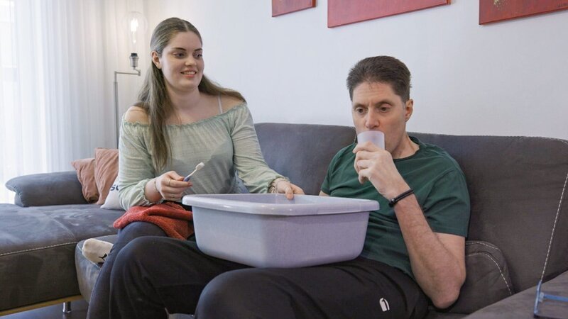 Martin Vesely mit Tochter Denise. – Bild: ORF/​Posch TV Filmproduktion/​Ursula Merzeder