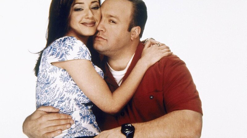 3. Staffel: Carrie (Leah Remini) und Doug Heffernan (Kevin James) – Bild: TVNOW