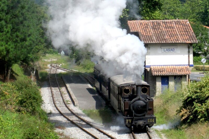 Dampf auf der Museumsbahnstrecke Azpeitia – Laso. – Bild: SWR/​Susanne Mayer-Hagmann