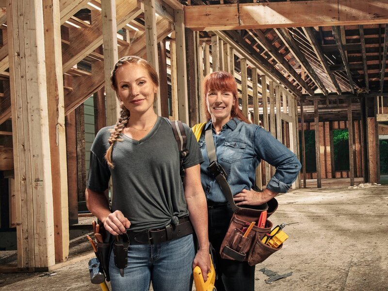 Mina Starsiak (l.); Karen Laine (r.) – Bild: 2019, Discovery, Inc. All Rights Reserved. Lizenzbild frei