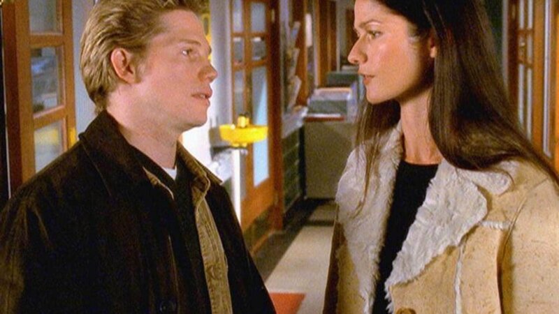 Dr. Jordan Cavanaugh (Jill Hennessy) wird das Gefühl nicht los, dass ihr Detective Jack Hannah (Jack Noseworthy) bei dem ungeklärten Mord eines 14-jährigen Lockvogels etwas verheimlicht. – Bild: TVNOW /​ NBC Universal
