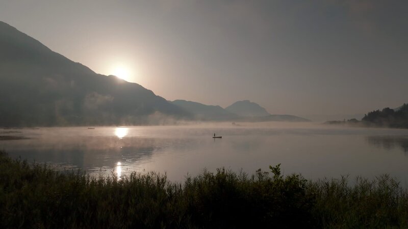 Morgenstimmung am Pressegger See. – Bild: ORF/​Popup Media