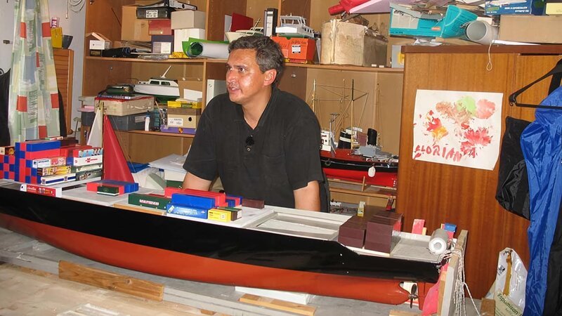 A Tarantul class rocket ship is built in Steffen Ellmer’s workshop. – Bild: DMAX
