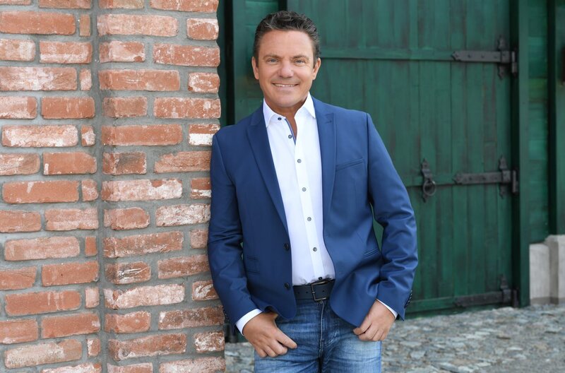 SWR Fernsehen SOMMER-SPASS MIT ANDY BORG , am Samstag (29.07.23) um 20:15 Uhr. mit dabei: Stefan Mross, Moderator der Unterhaltungssendung „Immer wieder sonntags“ © SWR/​Wolfgang Breiteneicher, honorarfrei – Verwendung gemäß der AGB im engen inhaltlichen, redaktionellen Zusammenhang mit genannter SWR-Sendung bei Nennung „Bild: SWR/​Wolfgang Breiteneicher“ (S2+). SWR Presse/​Bildkommunikation, Baden-Baden, Tel: 07221/​929⁠–⁠26868, foto@swr.de – Bild: SWR/​Wolfgang Breiteneicher