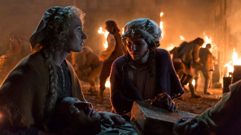 ● In 1666, fire truly exposed itself as a double-edged sword when the Great Fire of London burnt down more than 90 churches and 13,000 houses, and more than 100,000 people were brought down to their knees with no place to call home. The destructive power of fire brought about a cleansing, and this devastation gave birth to one of the most enlightening periods in history, fueling the Industrial Revolution.  (photo credit:  National Geographic) – Bild: National Geographic