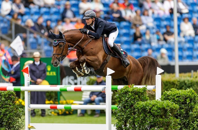 Wer gewinnt dieses Jahr den "Preis von NRW" beim Springreiten in Aachen? - (Symbolfoto: CHIO 2024, Aachen, Patrick Stuehlmeyer (GER)) – Bild: WDR/IMAGO/Stefan Lafrentz Wer gewinnt dieses Jahr den "Preis von NRW" beim Springreiten in Aachen? - (Symbolfoto: CHIO 2024, Aachen, Patrick Stuehlmeyer (GER)) – Bild: WDR/IMAGO/Stefan Lafrentz