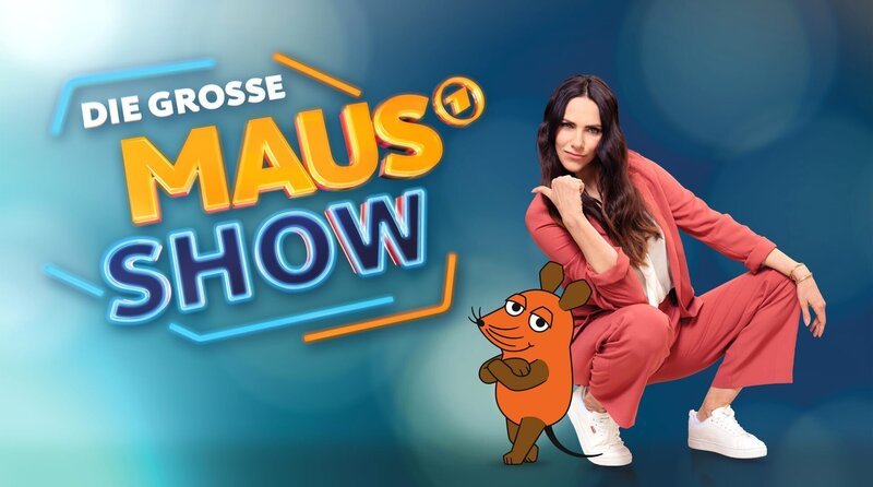 Esther Sedlaczek moderiert „Die große Maus-Show“. – Bild: WDR/​Ben Knabe/​Trickstudio Lutter /​ WDR Kommunikation/​Redaktion Bild