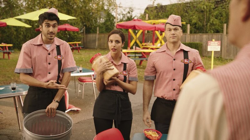 (v.l.n.r.) Behrad (Shayan Sobhian); Zari (Tala Ashe); Nate Heywood (Nick Zano) – Bild: DC /​ Warner Bros. Ent. Inc.