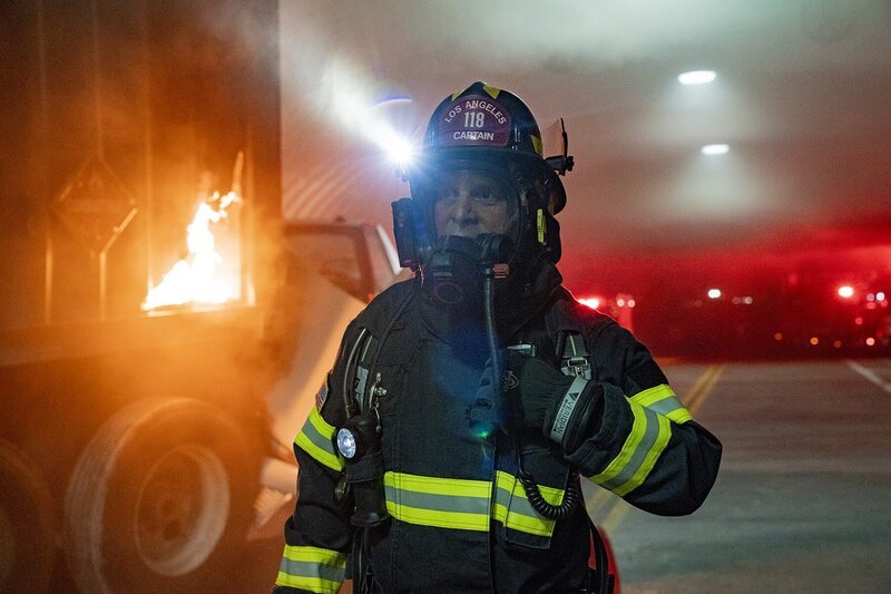 Bobby Nash (Peter Krause) – Bild: Twentieth Century Fox Film Corporation